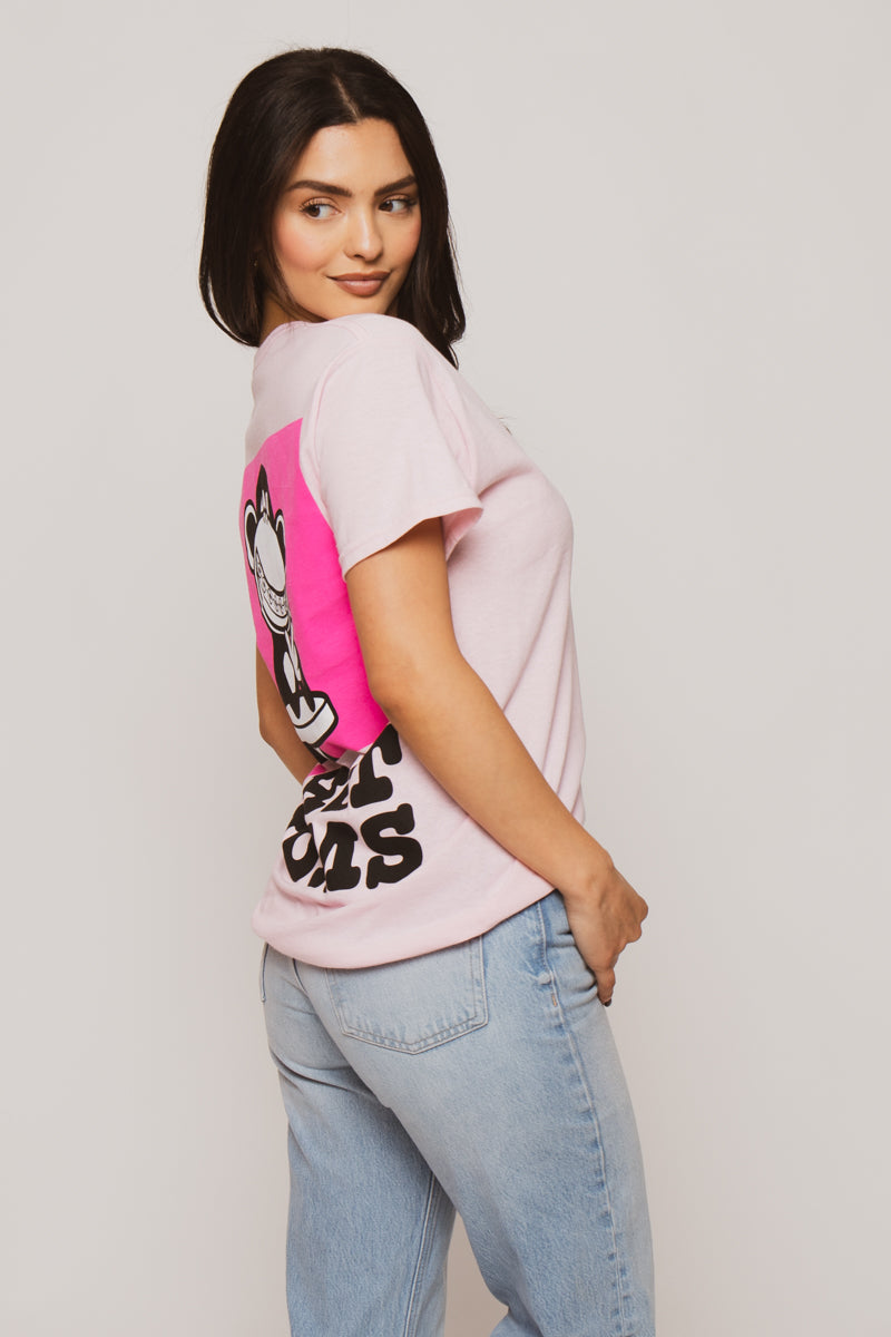 Hot Mom - Bobby Jack Limited Unisex T-Shirt - Pink — image 6