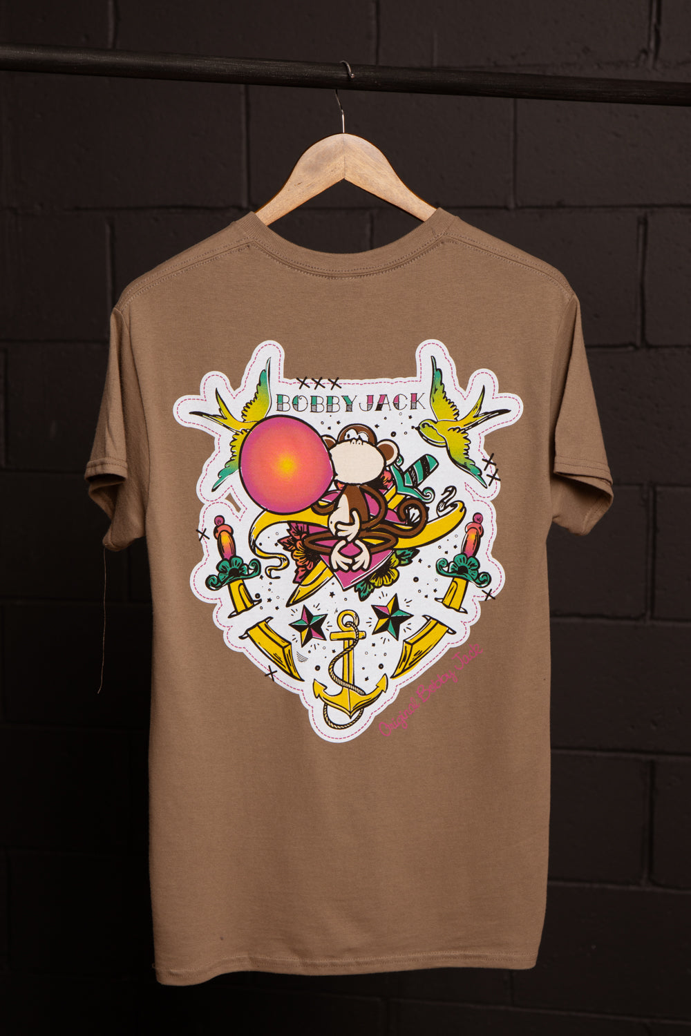 Birds - Bobby Jack Limited Unisex T-Shirt - Brown — image 6