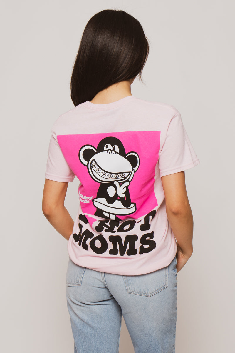 Hot Mom - Limited Unisex T-Shirt - Pink